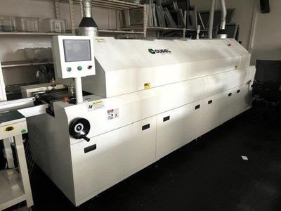 a machine that is sitting in the middle of a room