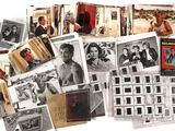 Il y a beaucoup de vieilles photos d'hommes et de femmes sur cette page