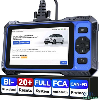 un gros plan d'un scanner automobile avec un écran bleu