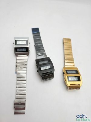 Expédition obligatoire - Produit neuf – Lot de 3 montres num…