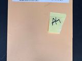 une image représentant une feuille de papier sur laquelle est collé un autocollant