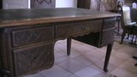Bureau en chêne à 4 tiroirs décor sculpté et pieds cambrés -… (photo 3)