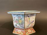 an image of a vase sitting on top of a table
