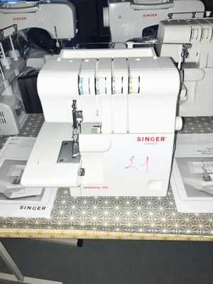MACHINE A COUDRE SINGER Ultraloc