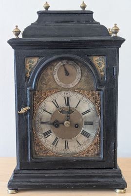 Horloge de table, mécanisme à balancier révisé, é…