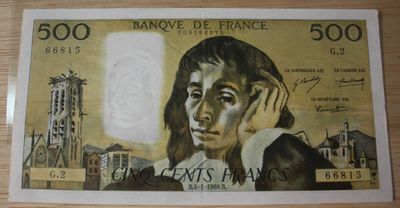 french 500 francs bank note with portrait of a woman on it