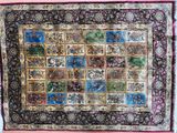 une image représentant une couette en patchwork sur fond rose