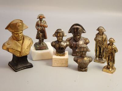 Métal et résine - Empire - Napoléon, réunion de 4 bustes et …