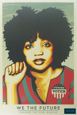 une affiche représentant une femme aux cheveux afro, vêtue d'un t-shirt rouge