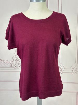 a woman ' s red top on a mannequin mannequin mannequin mannequin mannequin mannequin mannequin mannequin