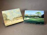 deux tableaux représentant un terrain de golf et un terrain de golf posé sur une table