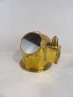 Boussole de marine en laiton munie d'une lampe latérale. (photo 2)