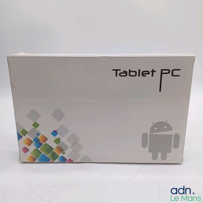 La boîte de la tablette est posée sur la table