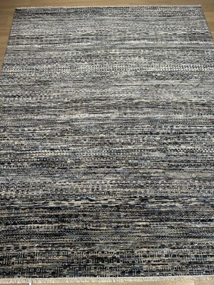 Tapis moderne noué main laine et soie , couleur gris blanc 3…