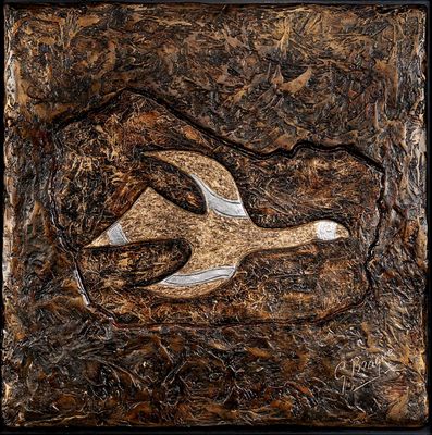 un gros plan d'une peinture représentant un oiseau sur un morceau de bois