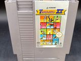 un gros plan d'un jeu Nintendo posé sur une table