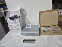 Lot de matériel de vidéosurveillance comprenant 3 caméras de…