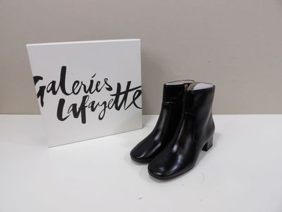 GALERIES LAFAYETTE - Boots en cuir noir - NEUF avec boîte - …