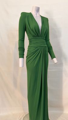 a green dress on a mannequin mannequin mannequin mannequin mannequin mannequin mannequin mannequin mannequin
