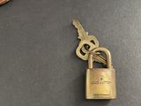 a key that is attached to a lock on a table