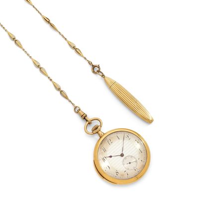 une image représentant une montre de poche en or avec une chaîne, sur fond blanc