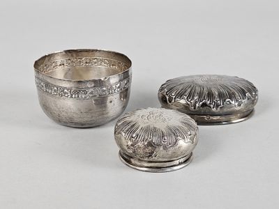 three pieces of silverware including a bowl and a bowl with a lid