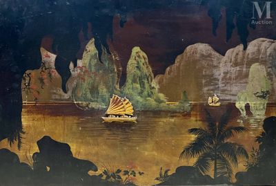 une image d'un tableau représentant un bateau dans l'eau