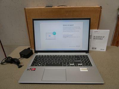 Ordinateur portable ASUS VIVOBOOK - Modèle M 1502 Q - 2023/2024 - avec - Photo 1