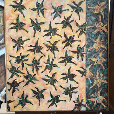 un tableau représentant des oiseaux volant dans les airs devant une fenêtre