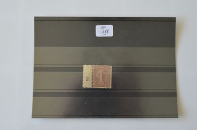 Un timbre de France N°131, neuf sans charnière, cote 190 eur…