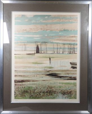 tableau représentant un homme marchant sur la plage, avec un bateau en arrière-plan