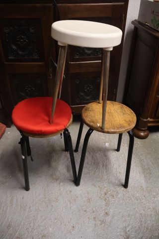 3 tabourets 