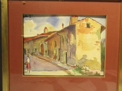 une photo d'un tableau représentant une femme marchant dans la rue