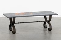 Table basse du milieu du siècle, en fer forgé patiné et céra… (photo 3)