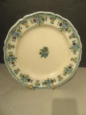 21.65 - Assiette EN Faience DE Moustiers Decor A LA Fleur DE…
