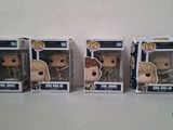 trois figurines Funko Pop en vinyle représentant Harry Potter et Hermione
