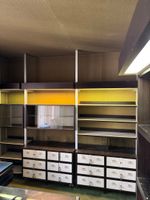 Importante bibliothèque modulaire en mélaminé façon noyer et… (photo 3)
