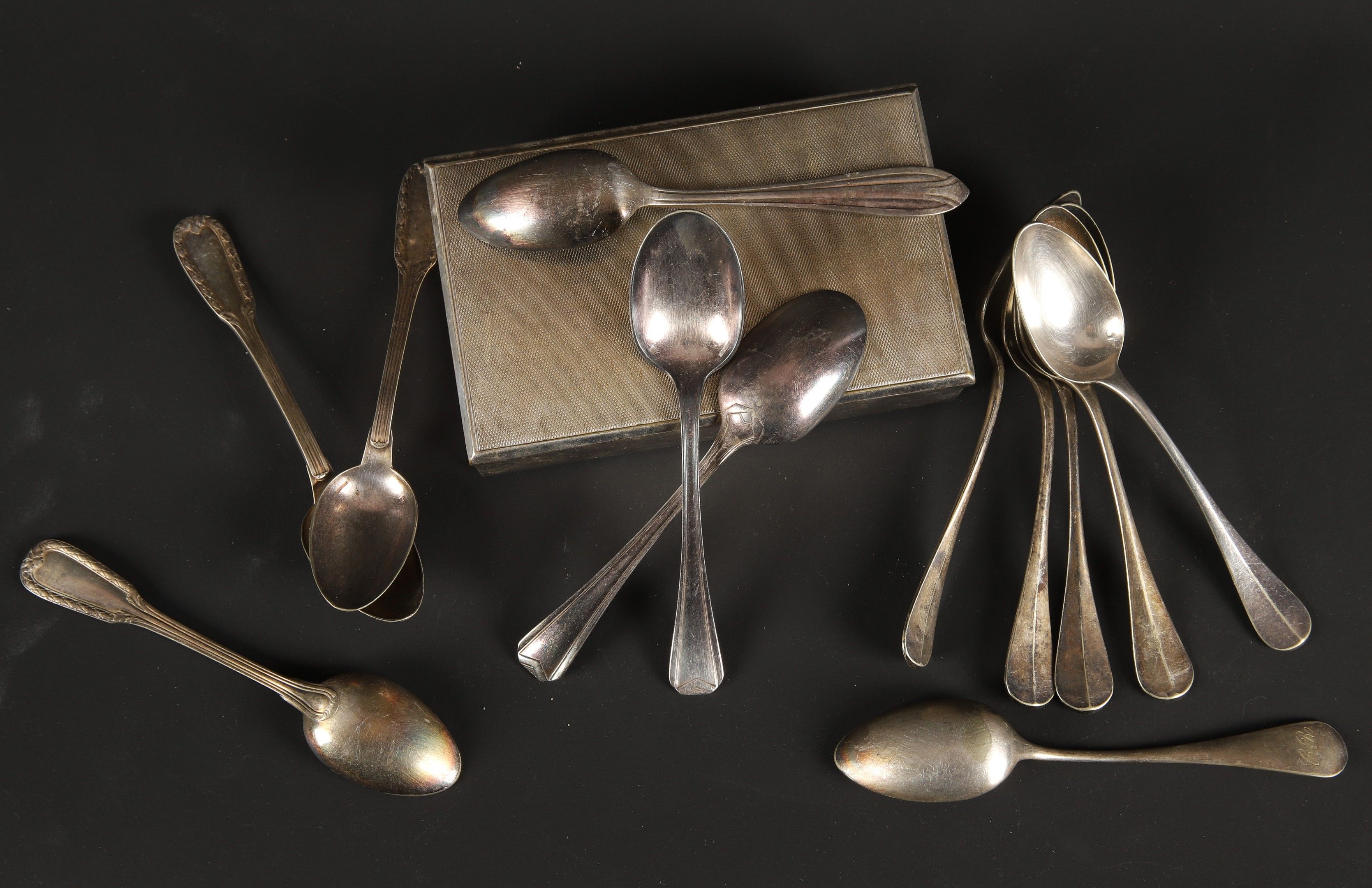 Objets d'art & Curiosités