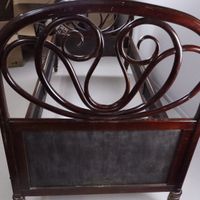 THONET, dans le goût de. Lit en bois courbé. (photo 2)