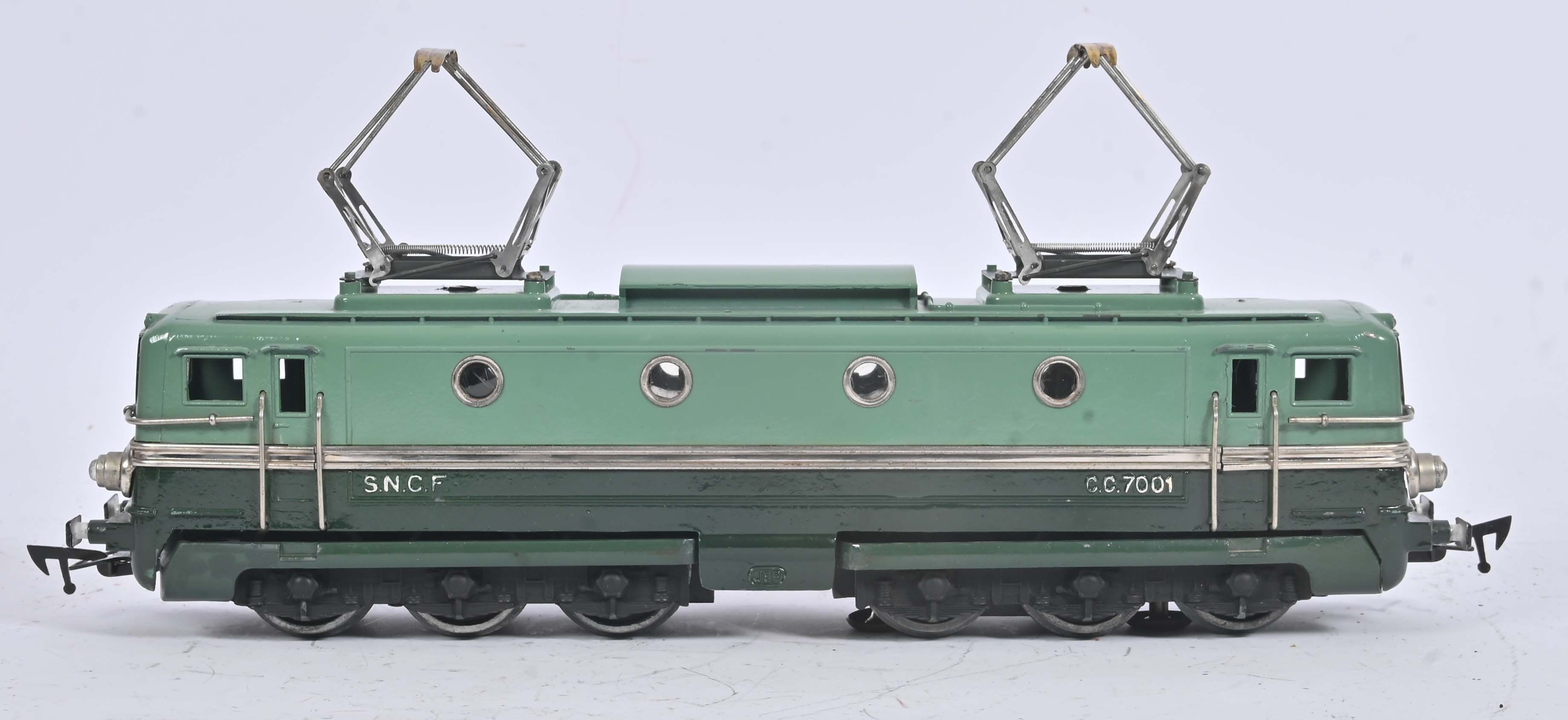 Objets d'art & Curiosités