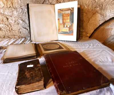 volume sur les documents gothiques et renaissance + 1 volu… - Photo 1