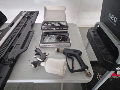 a lot of tools that are sitting on a table