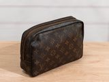 louis vuittou toiletry bag in monogram canvas