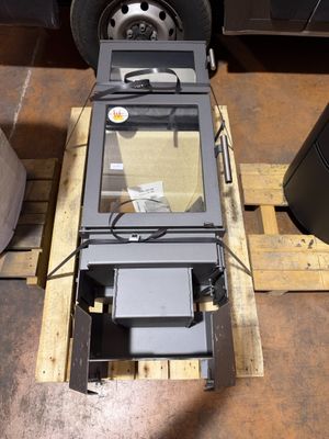 l'image d'une machine posée sur une palette