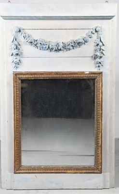 a mirror that is sitting on a table