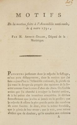 un vieux livre avec une image en noir et blanc
