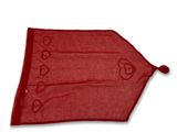 une image représentant une nappe rouge ornée de cœurs