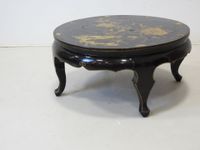 CHINE. Table basse circulaire en bois laqué à décor de fleur… (photo 3)