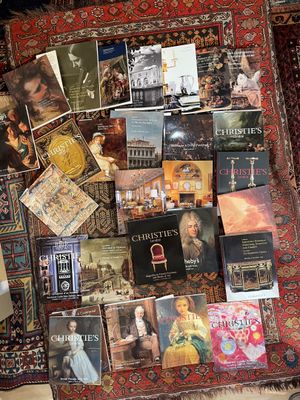 Catalogueq de vente Christie's, Sotheby's et Bonhams.
