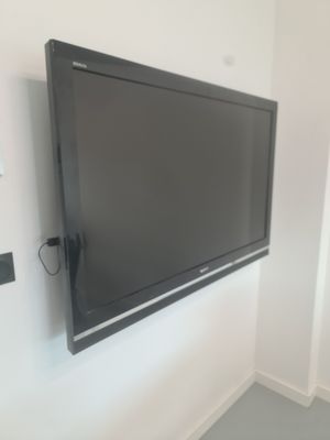 sur désignation (38090 VAULX-MILIEU) :